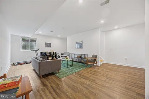 $599,000 | 7005 Pipers Glen Way, Philadelphia, PA 19119