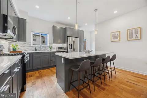 $599,000 | 7005 Pipers Glen Way, Philadelphia, PA 19119