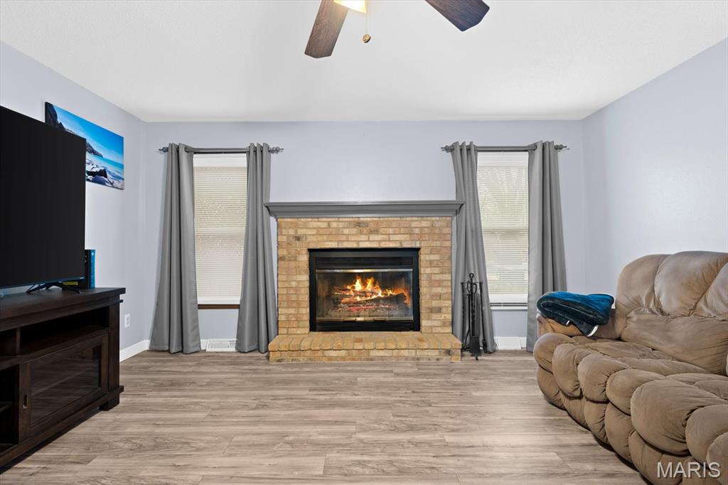 1024 Hickory Point Collinsville, IL 62234 - Photo 15 of 49