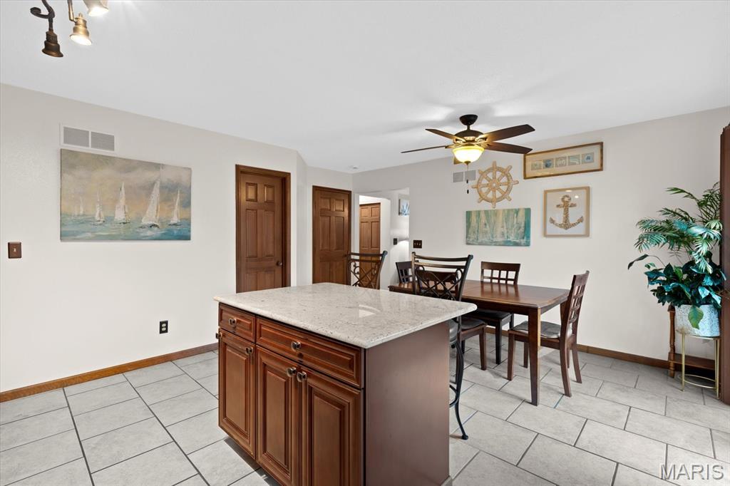 1024 Hickory Point Collinsville, IL 62234 - Photo 20 of 49