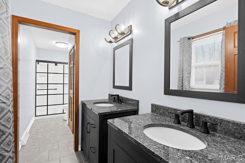 1024 Hickory Point Collinsville, IL 62234 - Photo 26 of 49