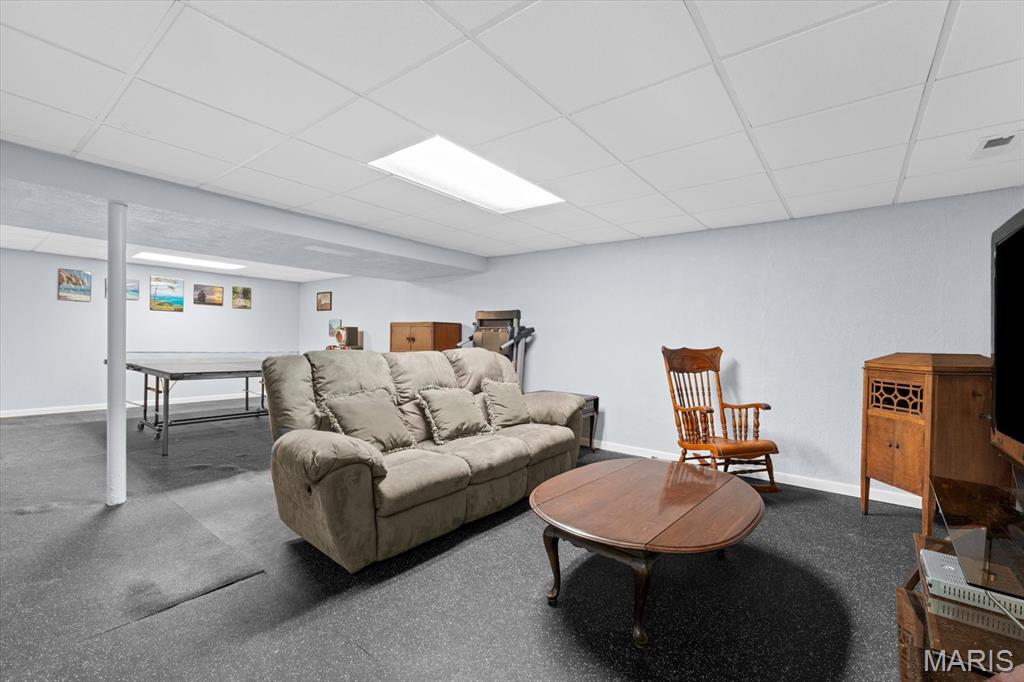 1024 Hickory Point Collinsville, IL 62234 - Photo 38 of 49