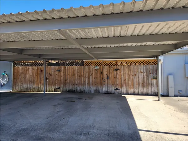 $1,500 | 7209 Sparkle Sea Drive, Unit 7, Corpus Christi, TX 78412