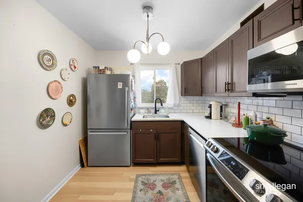 $179,000 | 3406 Devonwood Hills Northeast, Unit E, Grand Rapids, MI 49525