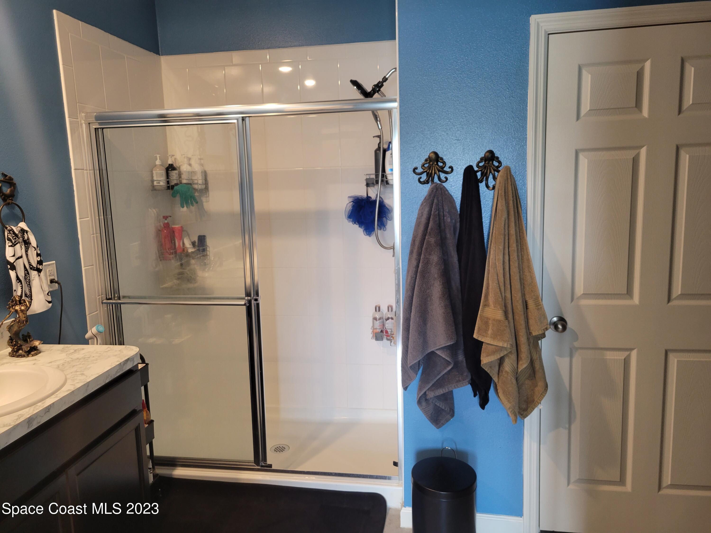 320 Godfrey Road Southeast Palm Bay, FL 32909 - Photo 12 of 21 WALK IN BATHROOMS & SEPERATE LOO!