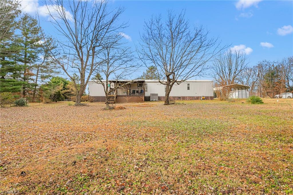 132 Friendly Road Thomasville, NC 27360 - Photo 28 of 31