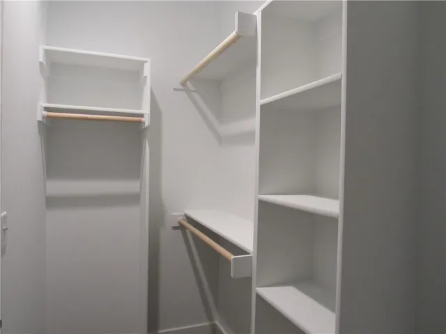 $375,000 | 503 North Lexington Street, Harrisonville, MO 64701