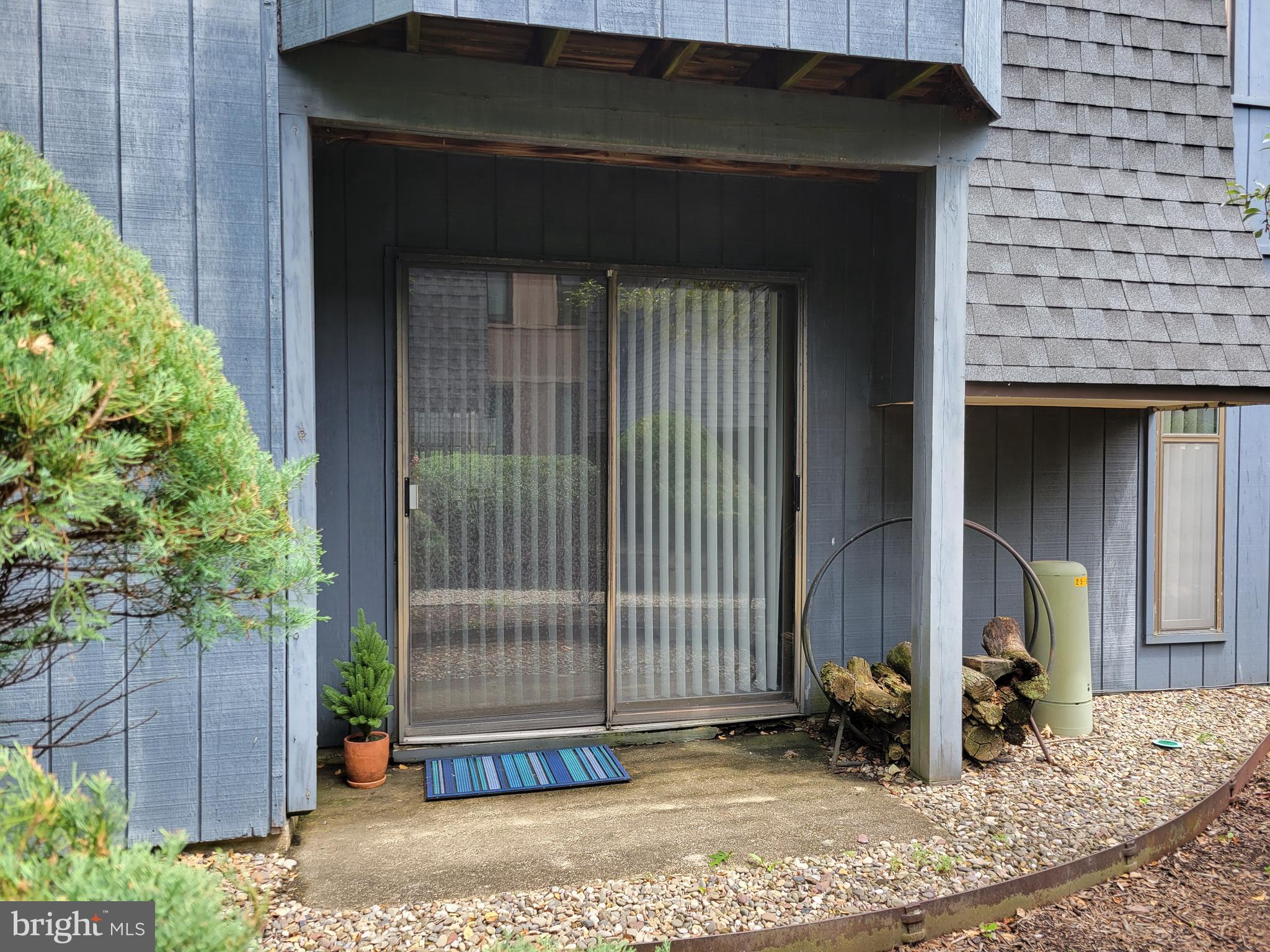 25 South Church Road, Unit 111 Maple Shade, NJ 08052 - Photo 18 of 18 Patio: Make it a retreat as neighbors have