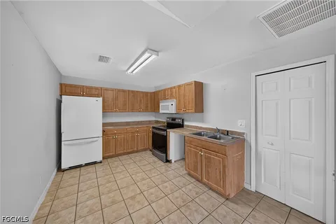 $329,000 | 1133-1135 Gordon Avenue South, Lehigh Acres, FL 33973