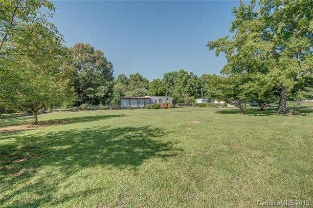 1405 Sherwood Road Clover, SC 29710 - Photo 3 of 7 Gallery Image 3