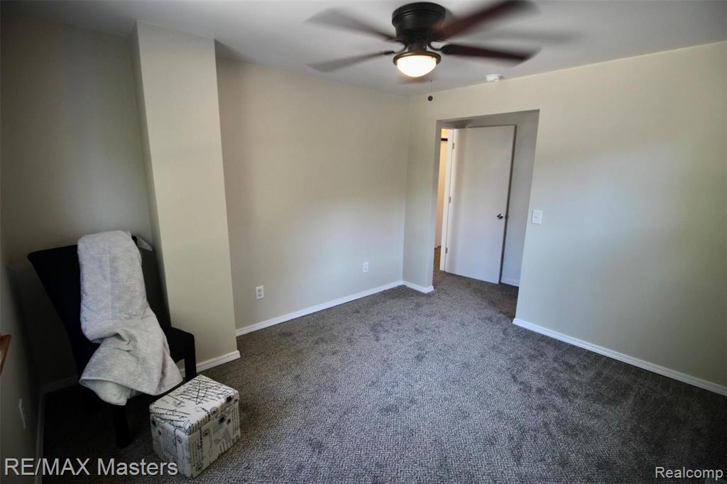 36549 Indiana Road New Boston, MI 48164 - Photo 14 of 29