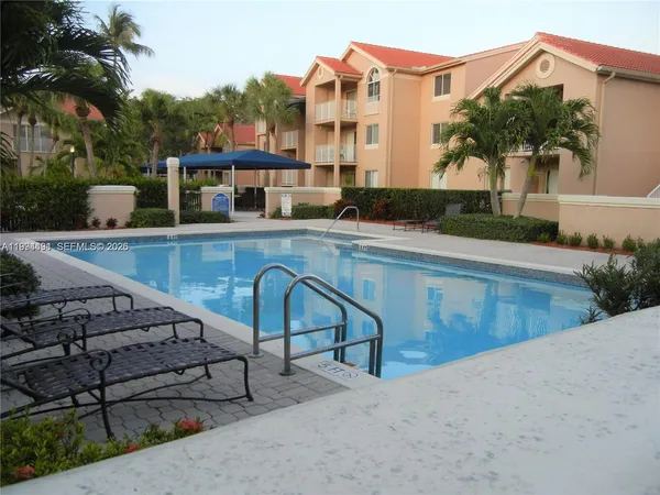 $2,300 | 10521 Southwest 158th Court, Unit 303, Miami, FL 33196