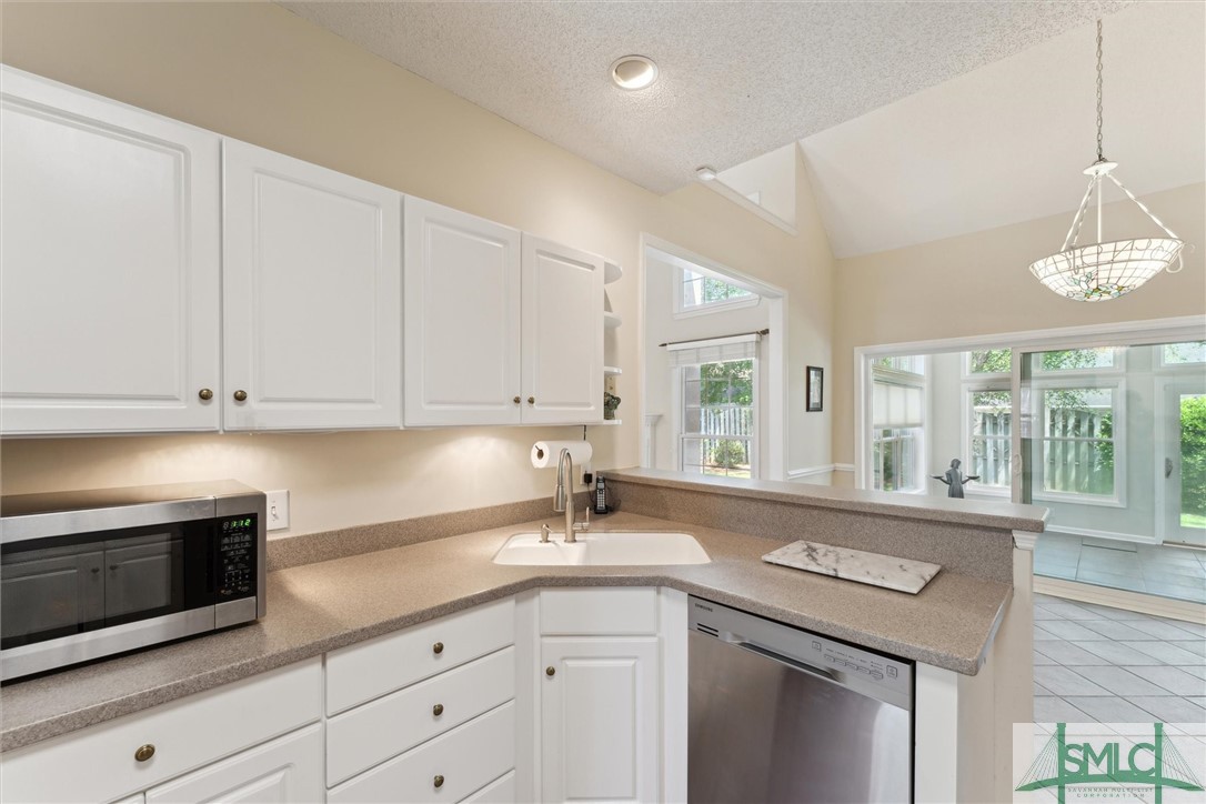 124 Steeplechase Road Savannah, GA 31405 - Photo 19 of 46