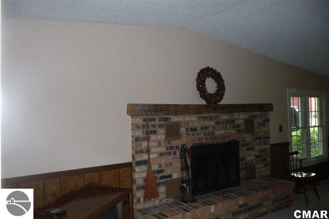 10801 South Isabella Road Shepherd, MI 48883 - Photo 9 of 25 1773136-8.JPG