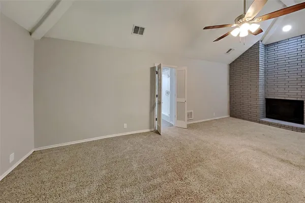 $2,300 | 4315 Rambling Creek Drive, Arlington, TX 76016