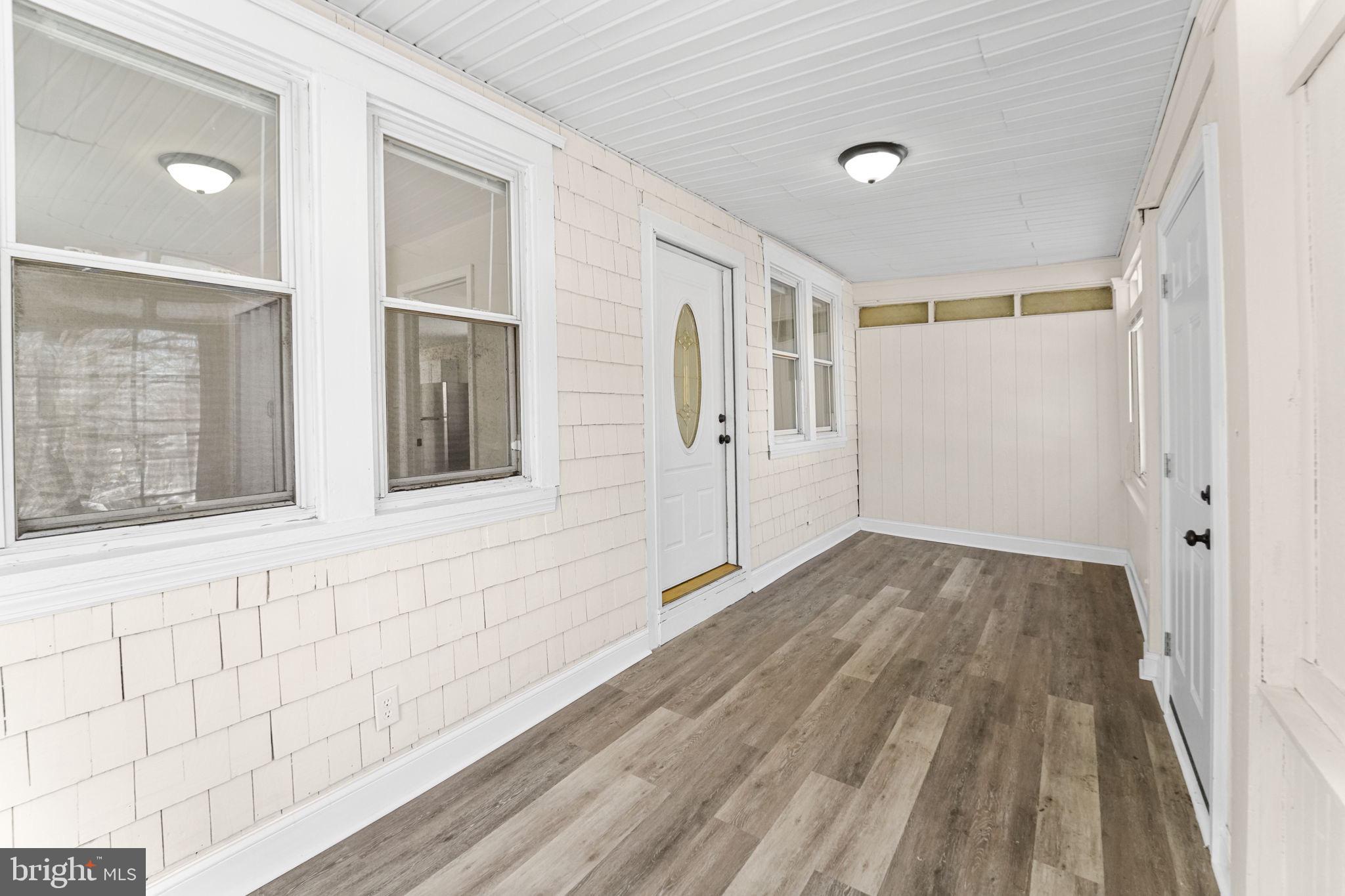 542 Berlin Road Clementon, NJ 08021 - Photo 7 of 43