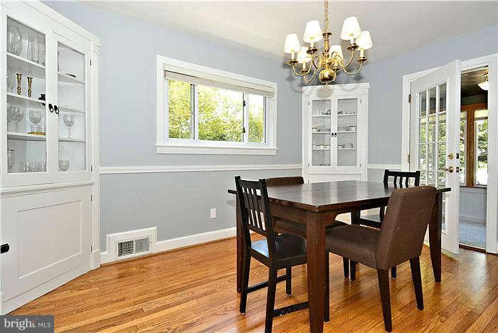 504 Lanark Way Silver Spring, MD 20901 - Photo 6 of 28 Interior (General)