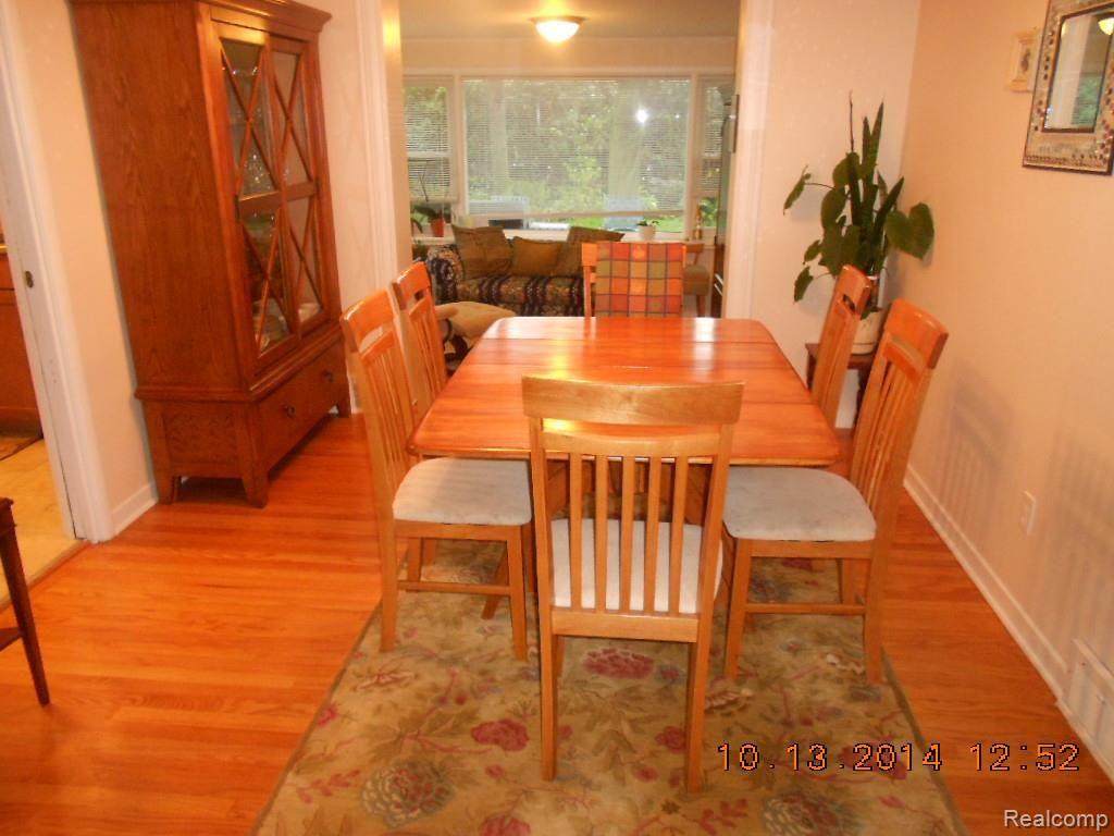 827 Shoreham Road Grosse Pointe, MI 48236 - Photo 18 of 44 575352.jpg