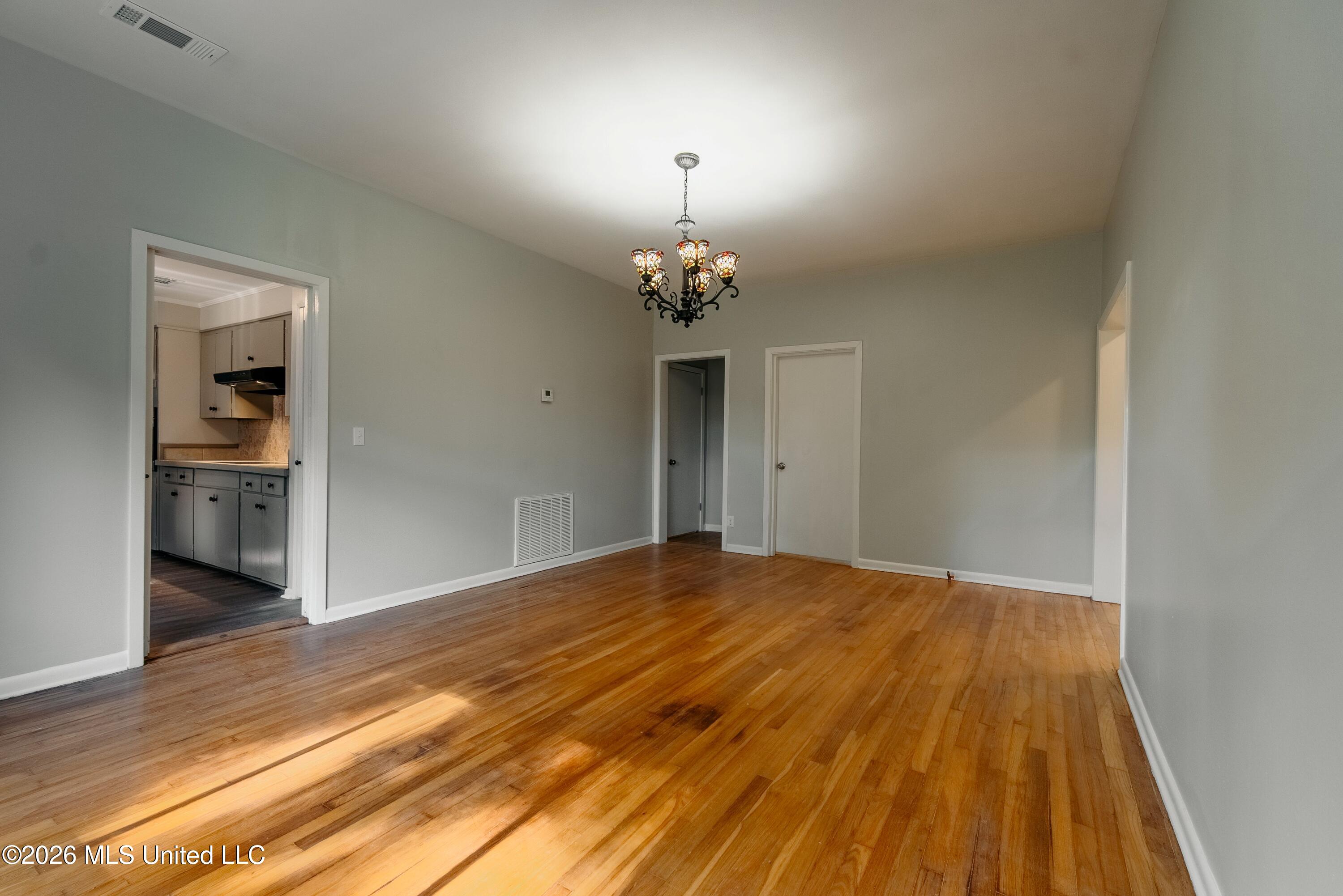 304 Spring Street Taylorsville, MS 39168 - Photo 27 of 39 DSC03768-HDR