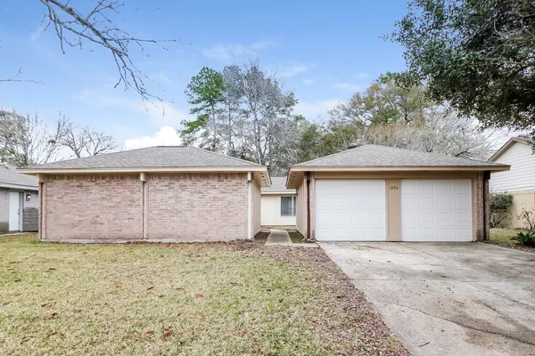 $1,680 | 1206 Cable Way, Crosby, TX 77532
