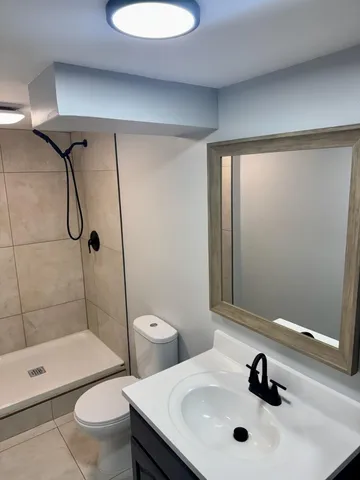 $175,900 | 3820 Lowcroft Avenue, Lansing, MI 48910