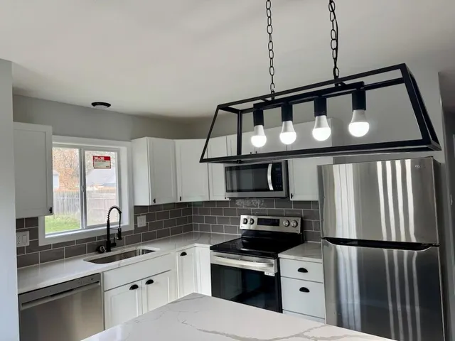 $175,900 | 3820 Lowcroft Avenue, Lansing, MI 48910