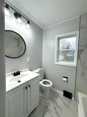 $175,900 | 3820 Lowcroft Avenue, Lansing, MI 48910