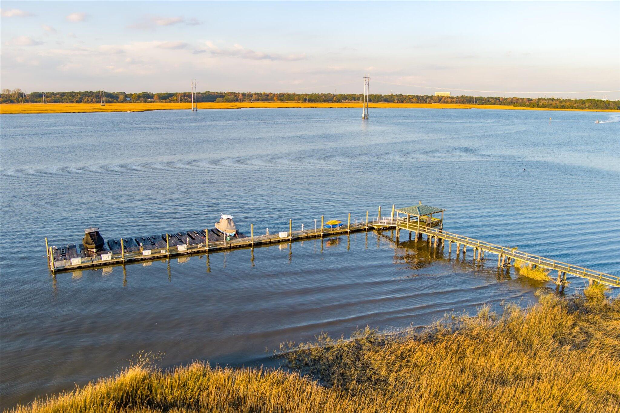 22 River Reach Way Charleston, SC 29407 - Photo 66 of 71 shared dock