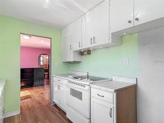 $249,000 | 243 South Hull Avenue, DeLand, FL 32720