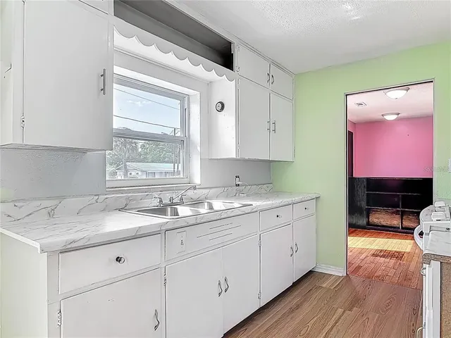 $249,000 | 243 South Hull Avenue, DeLand, FL 32720