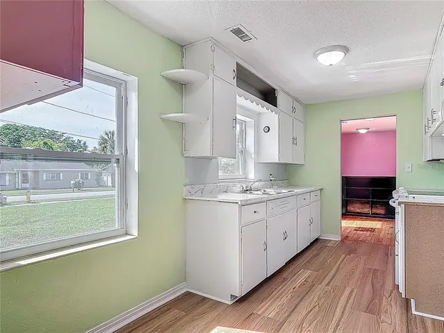 $249,000 | 243 South Hull Avenue, DeLand, FL 32720