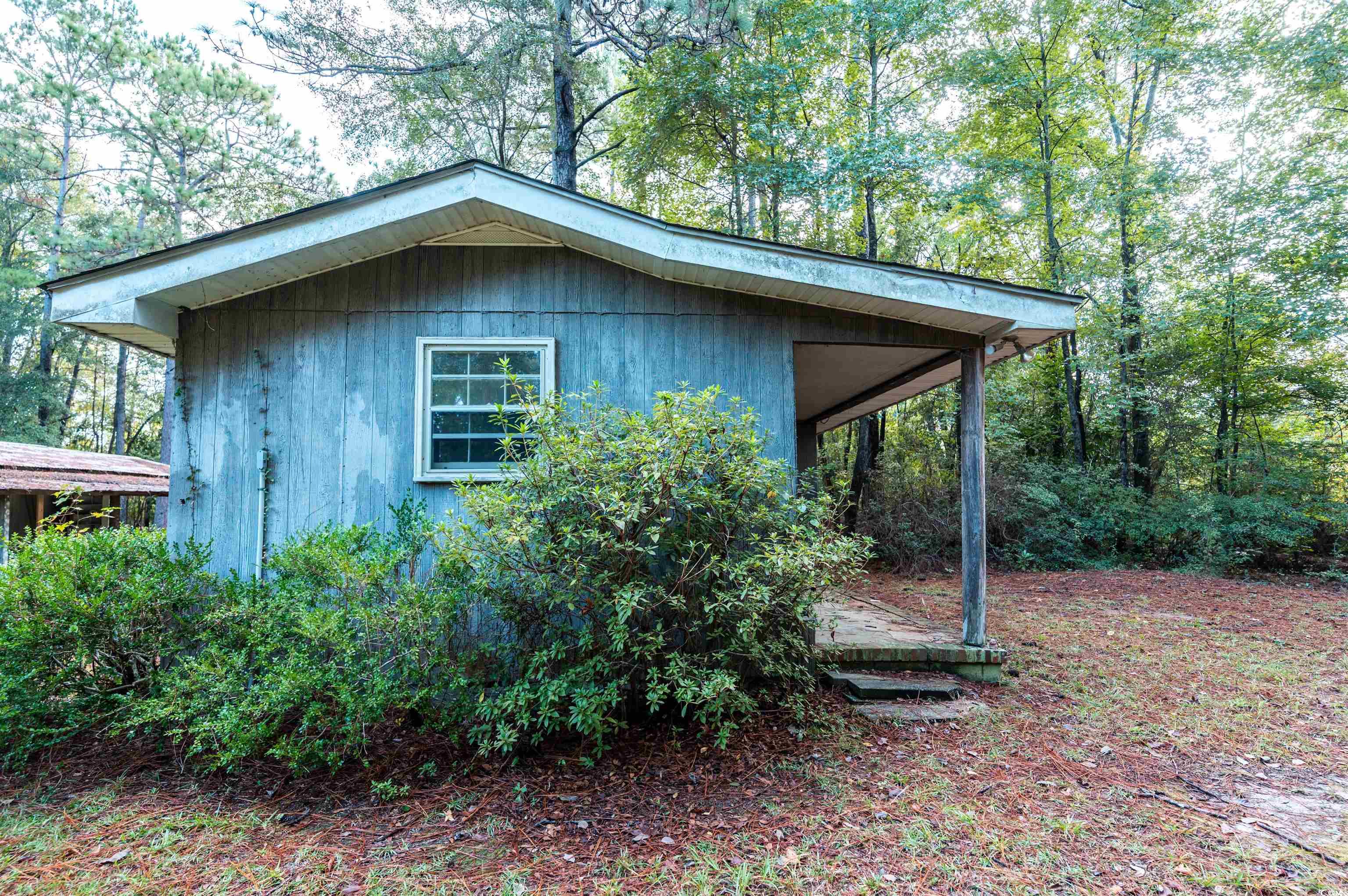 1352 Marion Church Road Salters, SC 29590 - Photo 6 of 25 Gallery Image 6