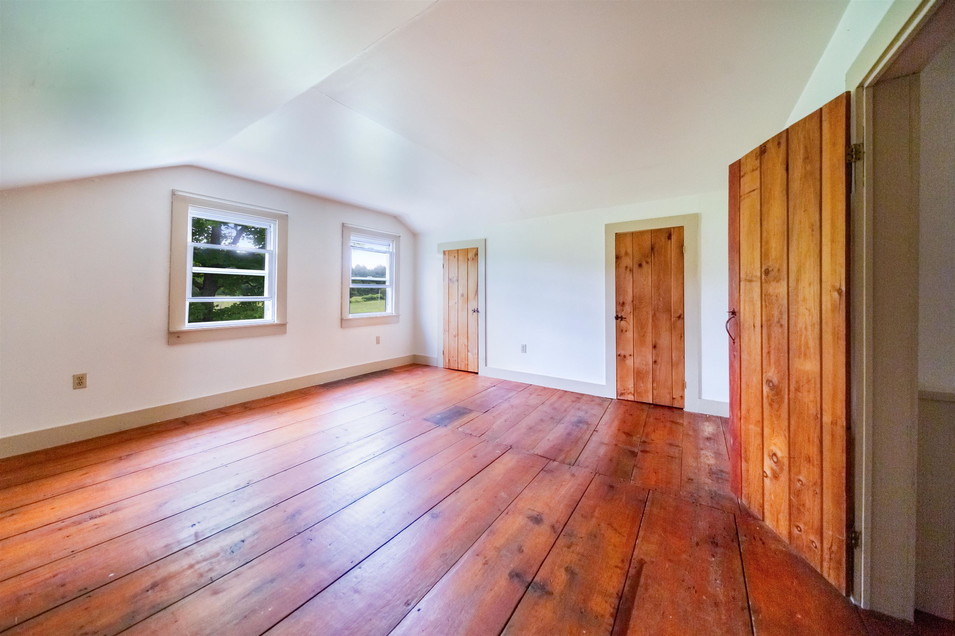 957 Pleasant Valley Road Benson, VT 05760 - Photo 54 of 60