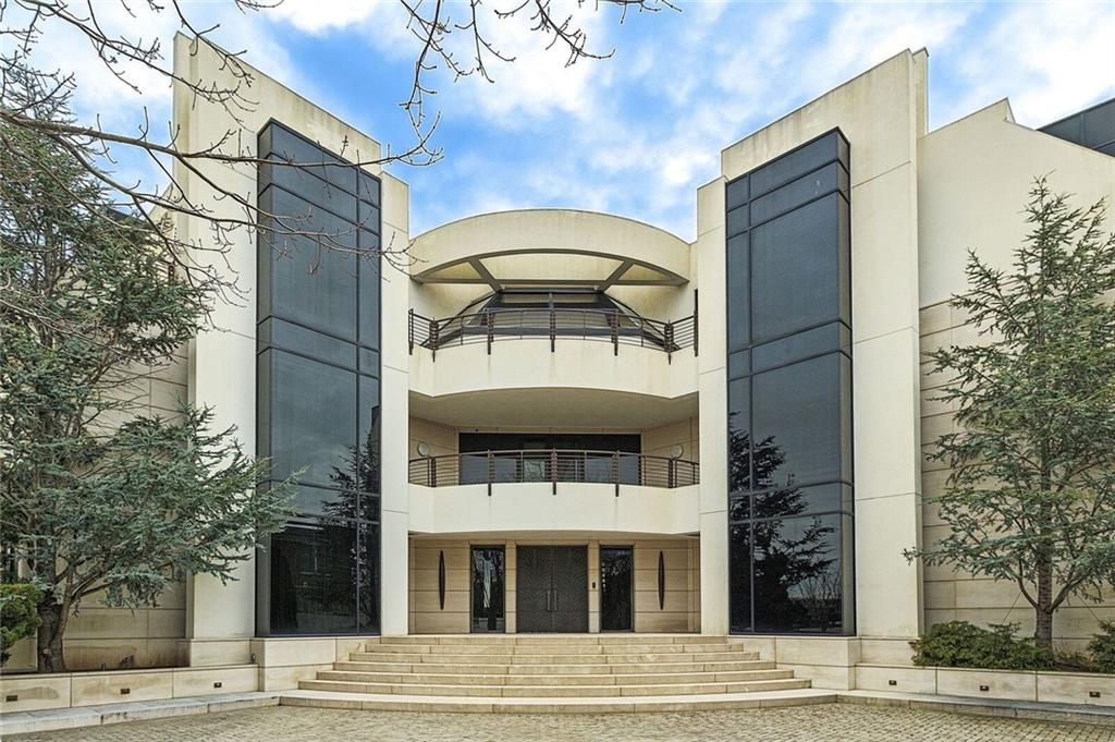 2458 National Drive Brooklyn, NY 11234 - Photo 1 of 23