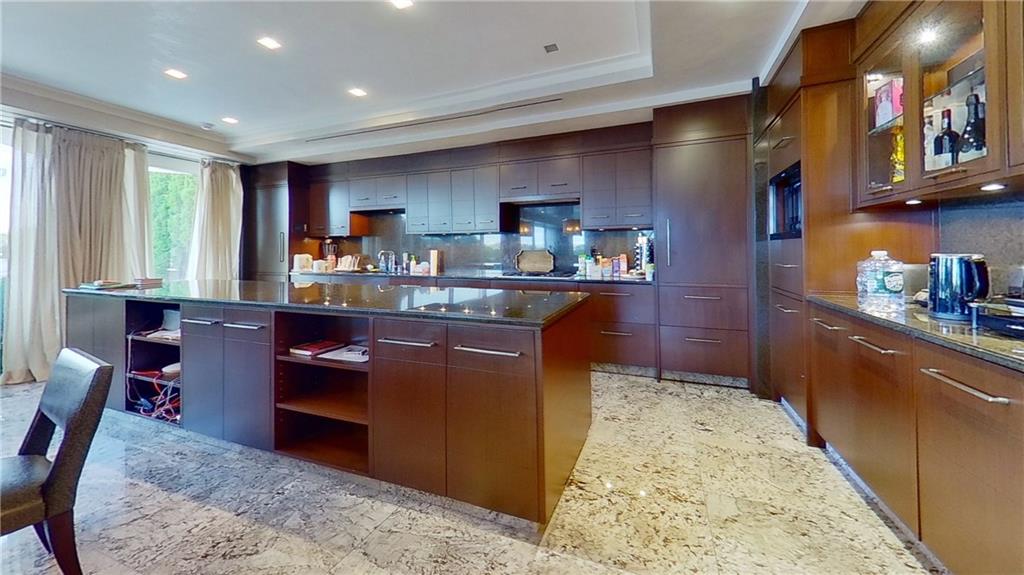 2458 National Drive Brooklyn, NY 11234 - Photo 4 of 23