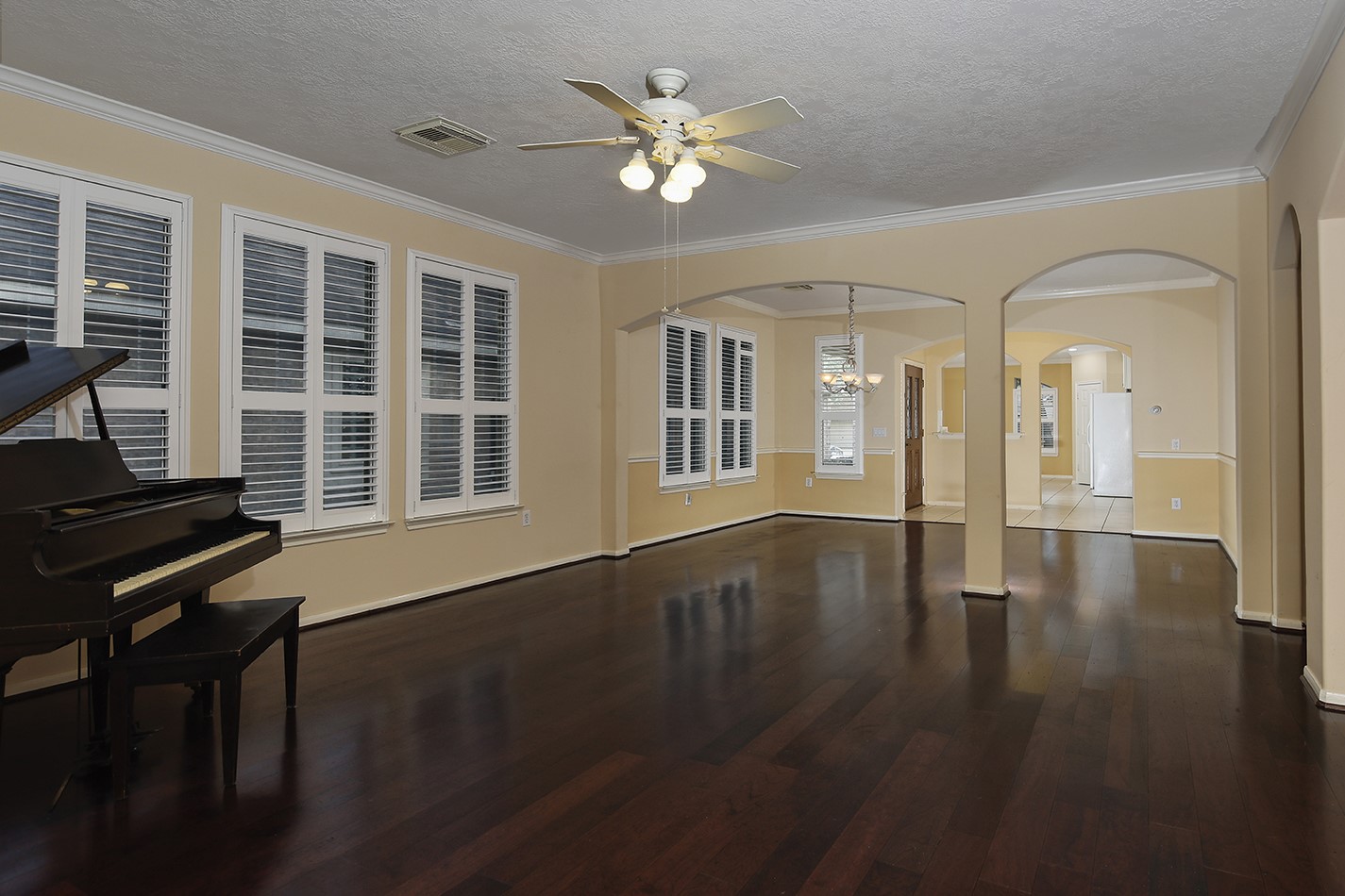 15 Lilac Ridge Place The Woodlands, TX 77384 - Photo 13 of 33