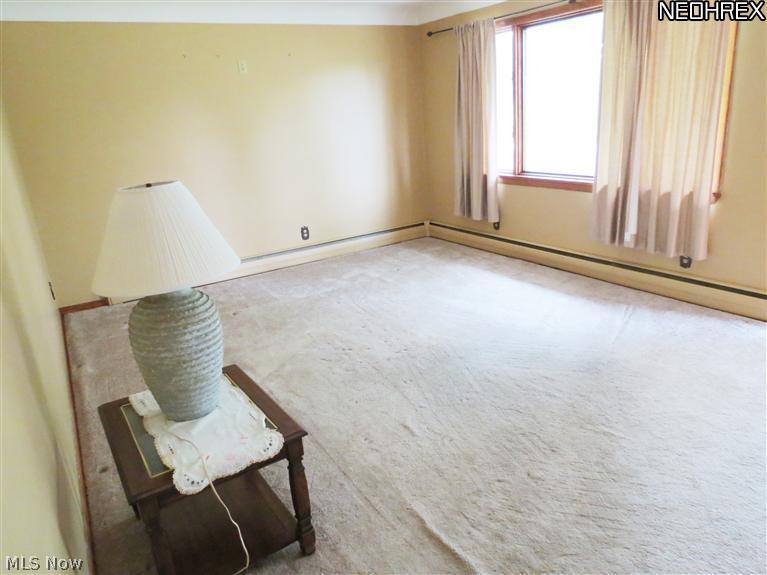 4652 Phillips Rice Road Cortland, OH 44410 - Photo 3 of 20 Gallery Image 3