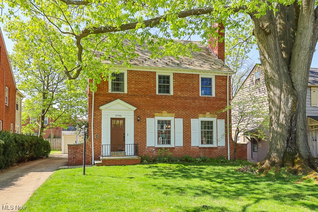 3790 Hillbrook Road Cleveland, OH 44118 - Photo 1 of 35 Front of the house