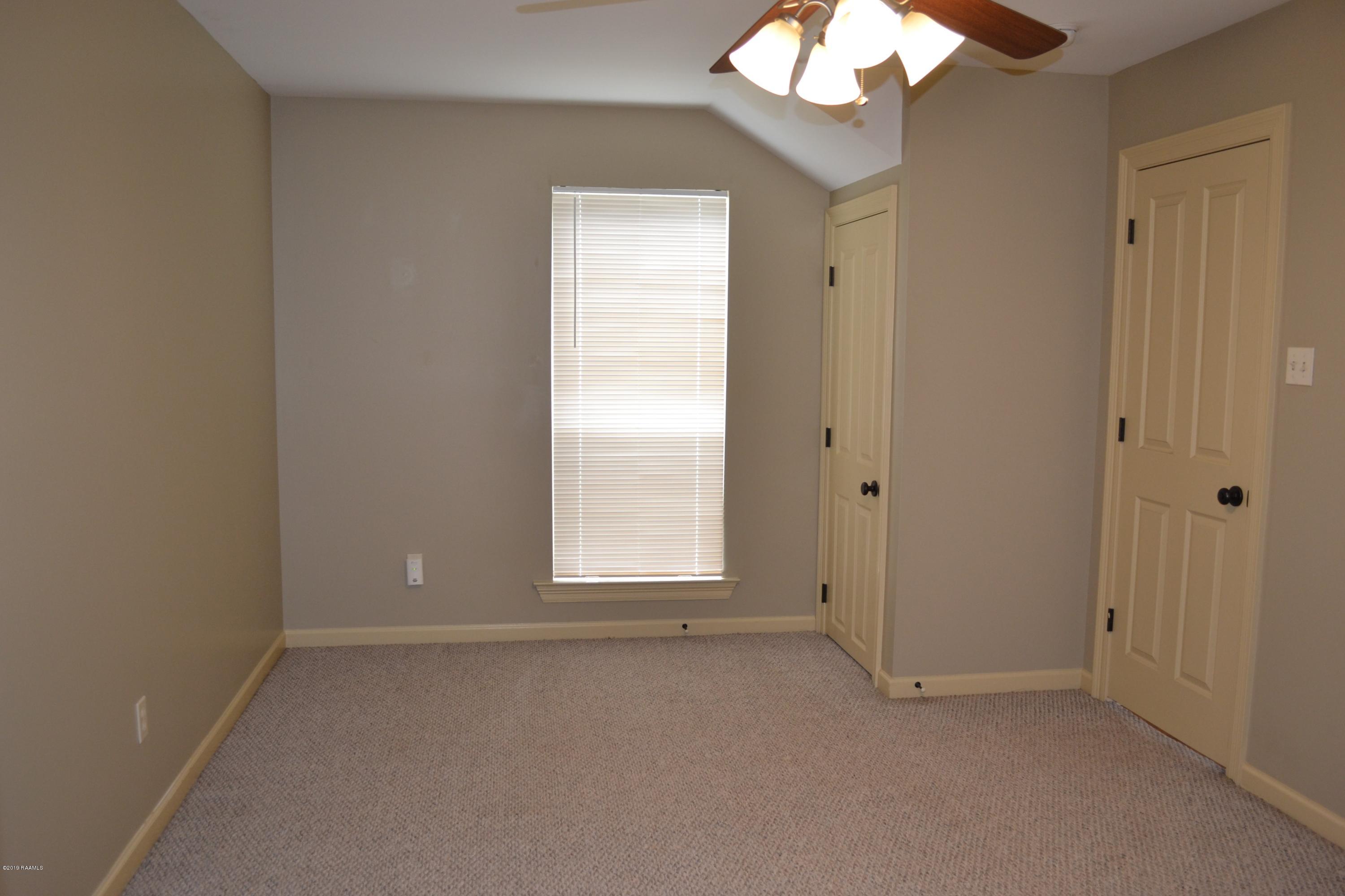 319 Artisan Road, Unit B Lafayette, LA 70508 - Photo 9 of 14