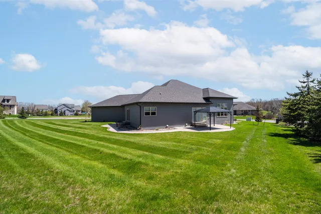 $854,000 | 900 Woodcrest Heights Drive, Menasha, WI 54952