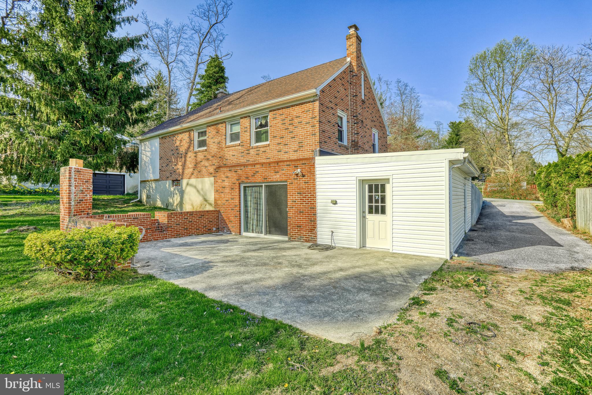 414 Locust Road York, PA 17403 - Photo 14 of 45