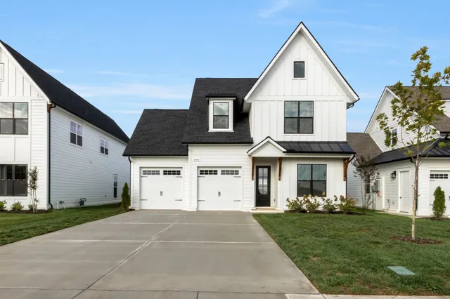 $740,760 | 5900 Willoughby Way, Murfreesboro, TN 37129