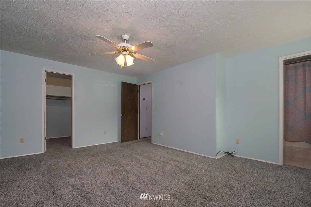 276 Mill Creek Road Longview, WA 98632 - Photo 20 of 40