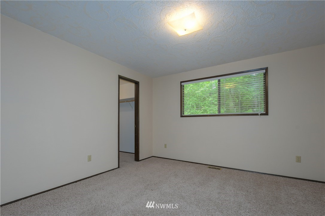 276 Mill Creek Road Longview, WA 98632 - Photo 23 of 40