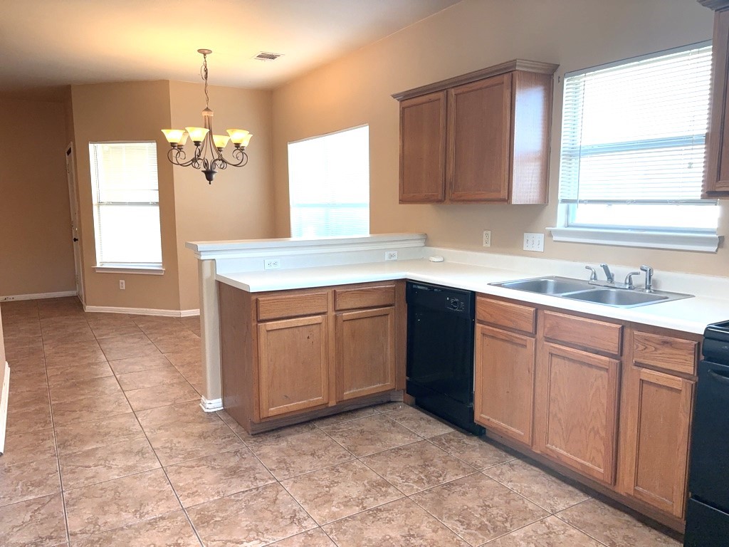 2869 Southampton Way, Unit B Round Rock, TX 78664 - Photo 9 of 19 Kitchen with view to dining and living area.