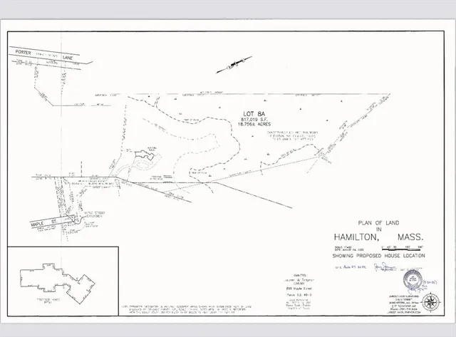 a picture of a room with a bench