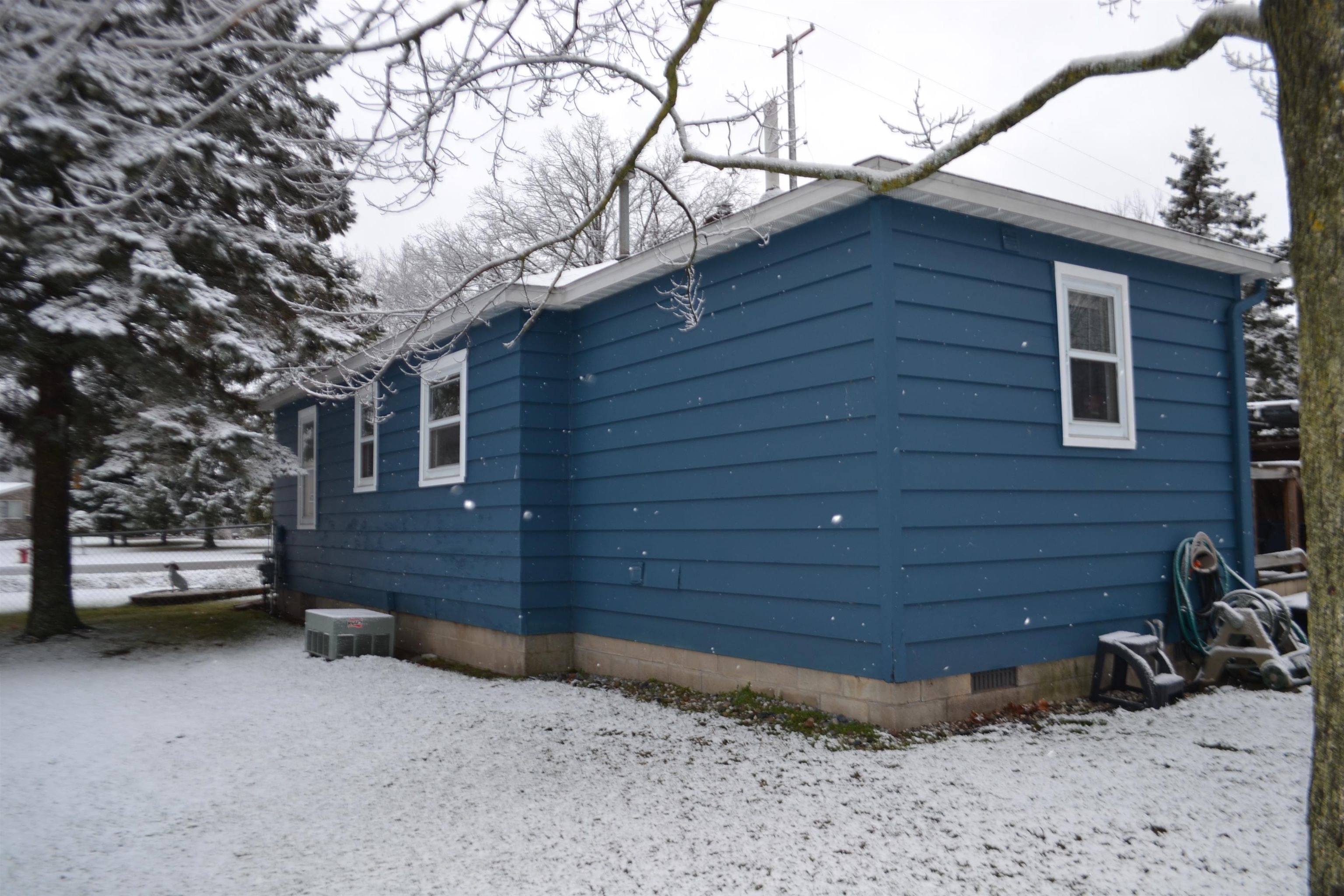 3463 Hidden Road Bay City, MI 48706 - Photo 11 of 26 Gallery Image 11