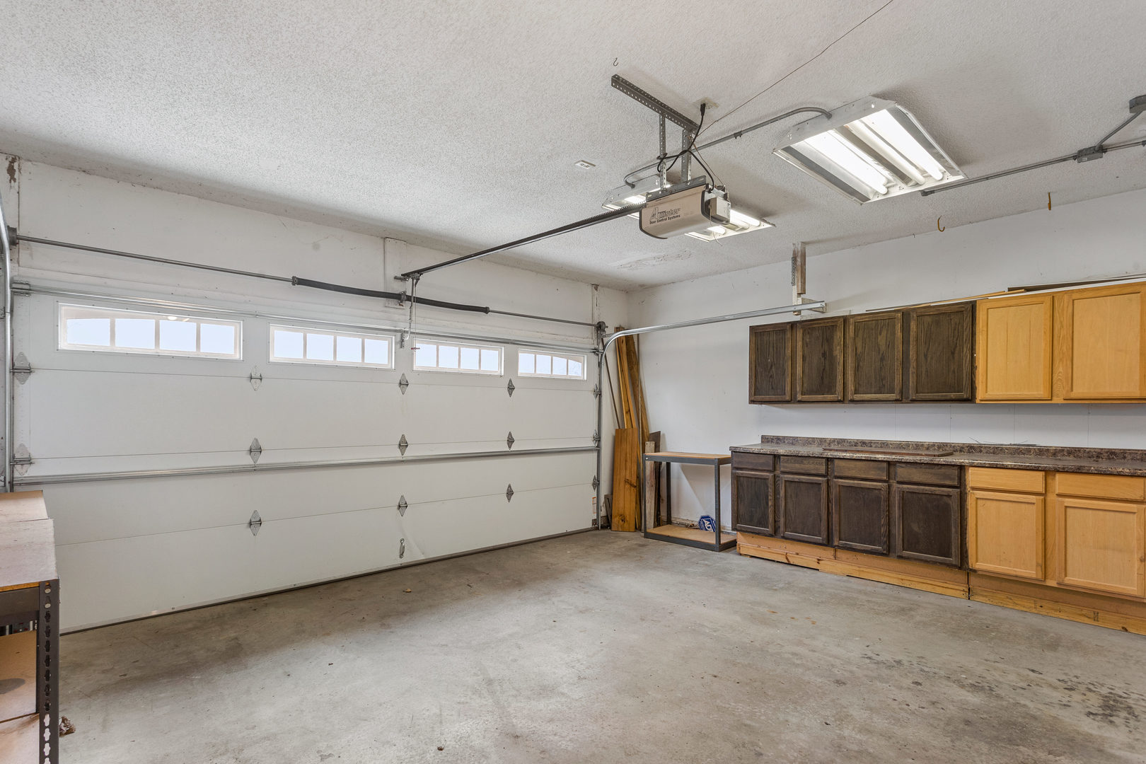 2211 Carlisle Drive Champaign, IL 61821 - Photo 27 of 34 a view of a kitchen with electric appliances