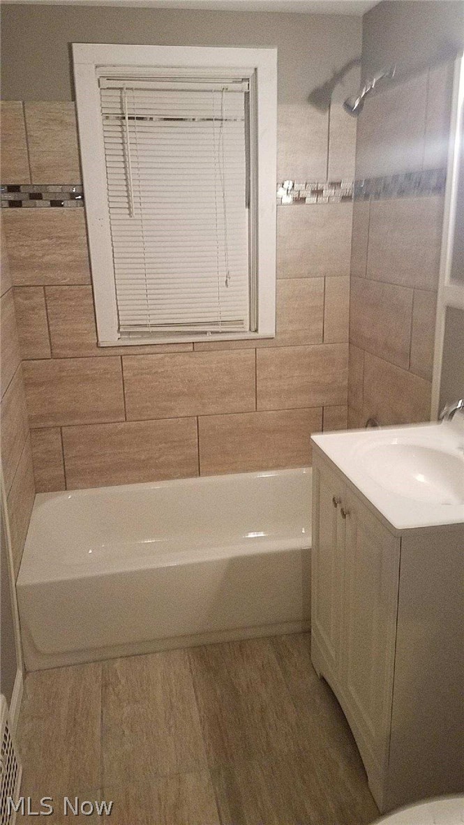 17114 Kenyon Road Cleveland, OH 44120 - Photo 20 of 22