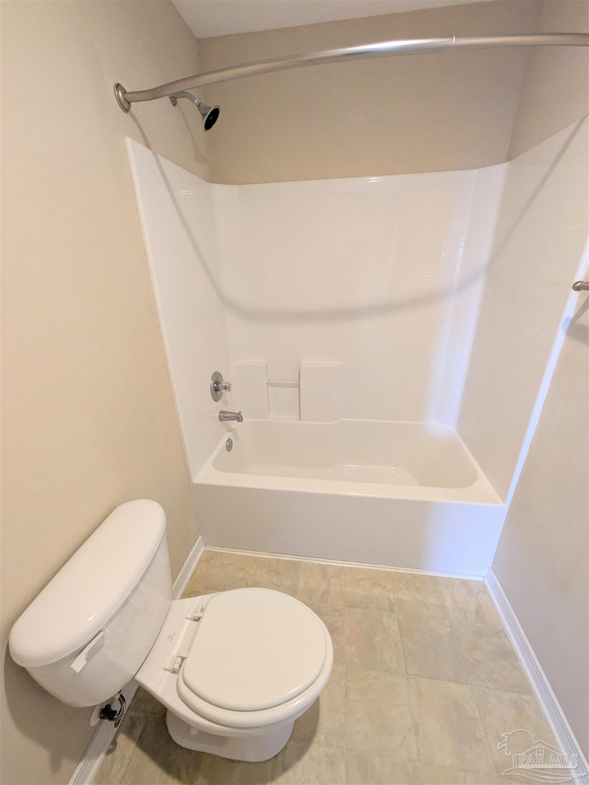 3404 Wasatch Range Loop Pensacola, FL 32526 - Photo 32 of 41